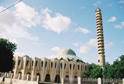 la grande mosquee de tivaoune